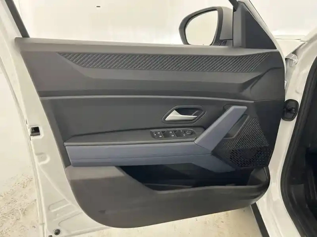 Dacia Duster eco-g 100 — photo 31