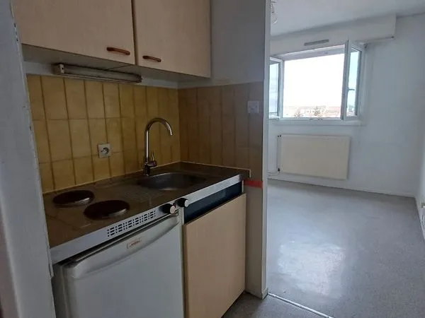 Appartement Location Nancy 1p 17m² 380€