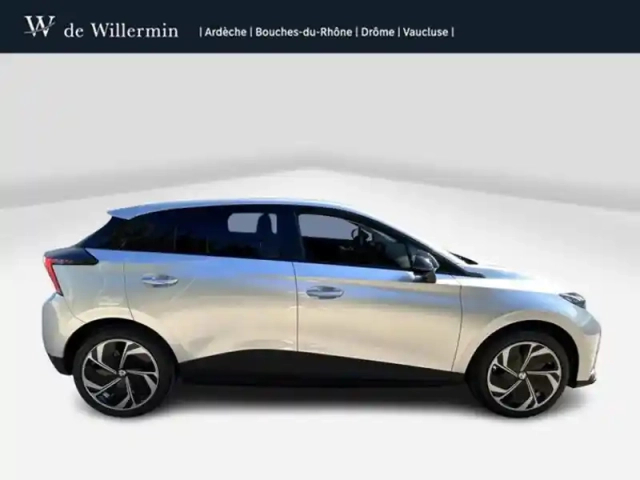 Mg Mg4 premium 64kwh 140kw — photo 6