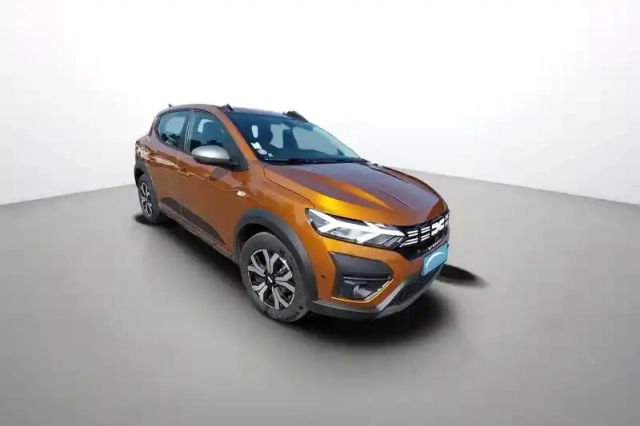 Dacia Sandero tce 110 — photo 8