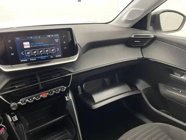 Peugeot 208 puretech 100 s&amp;s bvm6 — photo 25
