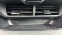 Toyota Yaris 116h Design 5p MY22 — photo 26