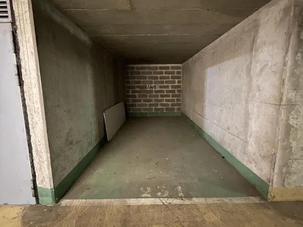 Parking 10 m²