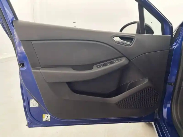Renault Clio tce 90 — photo 11