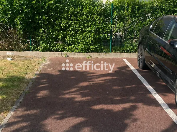 Parking 11 m²