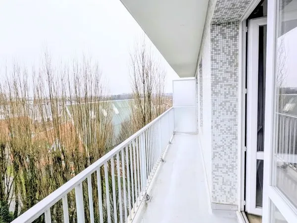 Studio 31 m² avec balcon - Roubaix centre - 560 charges comprises