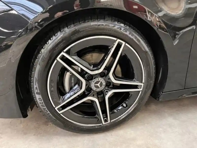 Mercedes Classe A 200 d amg line — photo 9