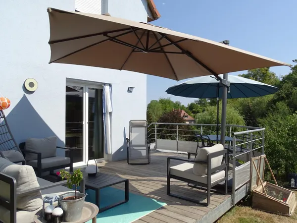 Belle maison avec jardin dans un quartier très calme