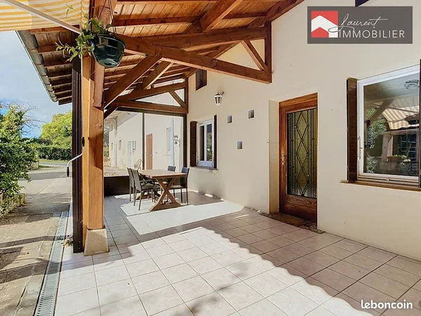 Propriété 4 pièces 124 m²
