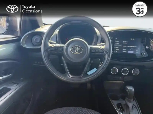 Toyota Aygo X 1.0 vvt-i 72ch design my23 — photo 9
