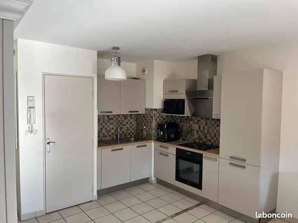 Appartement, 2 pièces, 45m², Hôpitaux Facultés