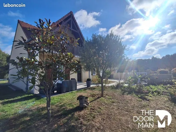 Maison 8 pièces 135 m²