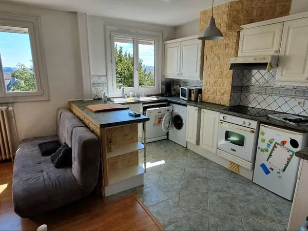 Appartement 3 pièces 53m² Rive droite
