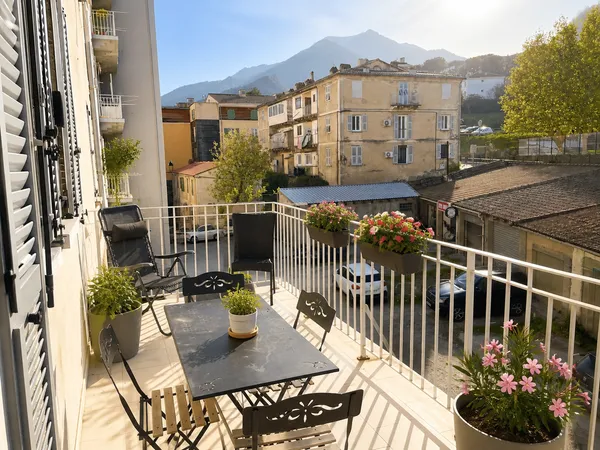 Appartement 5 pièces 106 m²