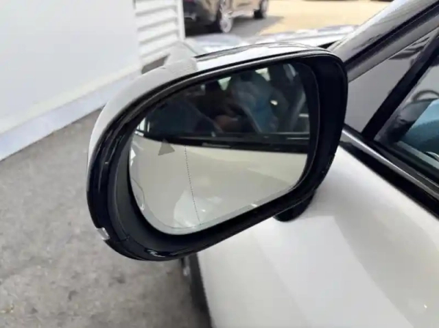 Mini Aceman se 218ch favoured — photo 24