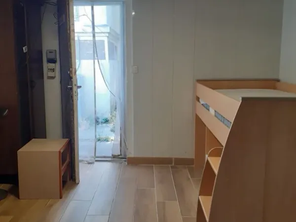 Studio 1 pièce 25 m²