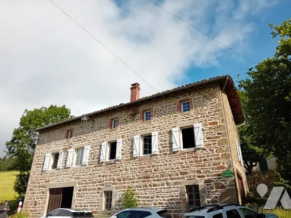 Maison 5 pièces 214 m²
