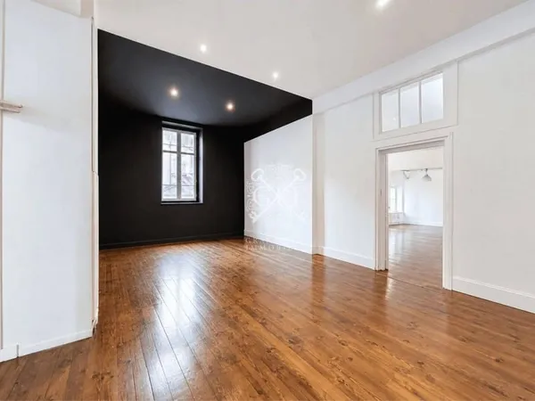 Bureaux 397 m²