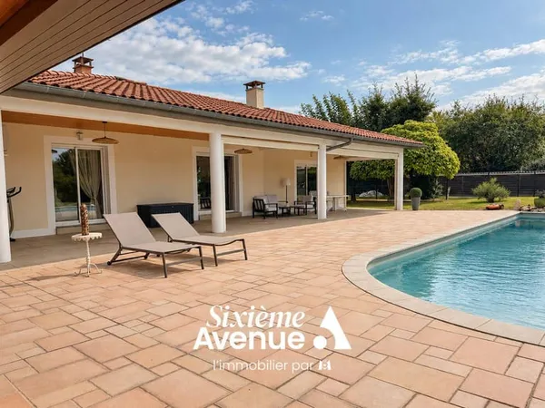 Maison de plain-pied 7 pièces 200 m²