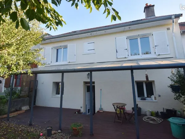 Maison 5 pièces 133 m²