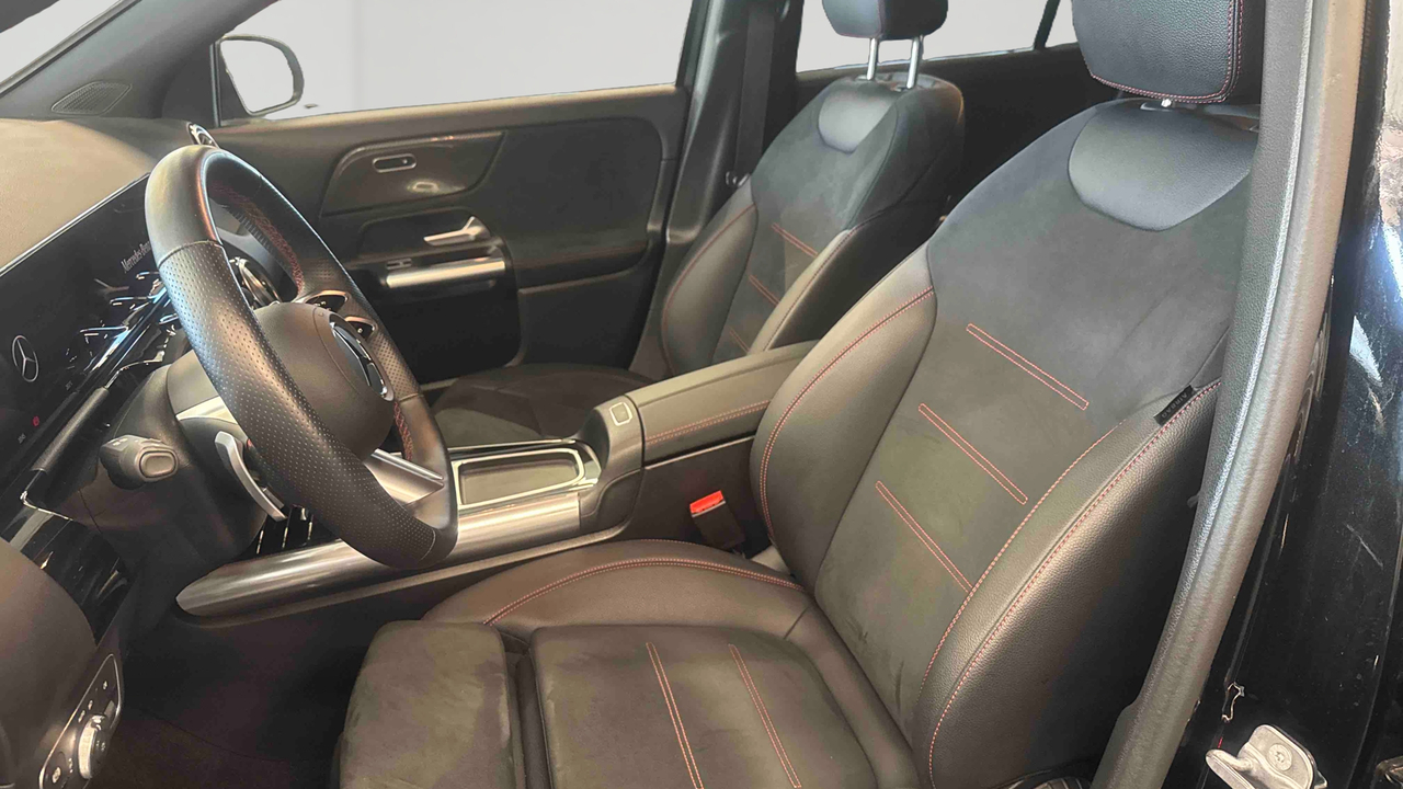 Mercedes GLA 200 d 8G-DCT — photo 11