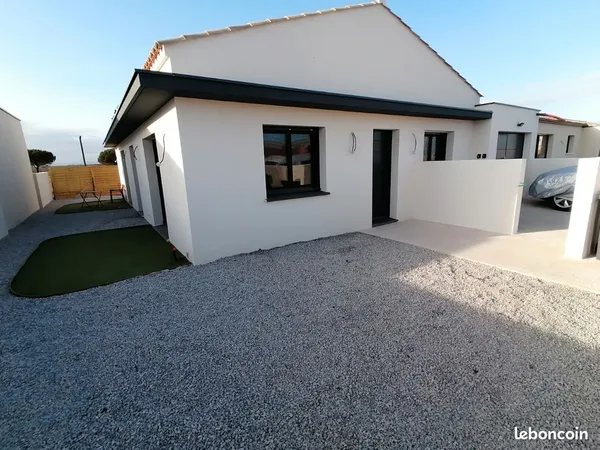 À vendre, villa aménagée en 2 gîtes + 1 logement, situé à 10 min des plages de Valras plage