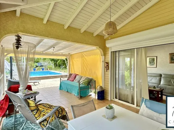 Maison de 3 chambres avec piscine et studio indépendant à Saint-François