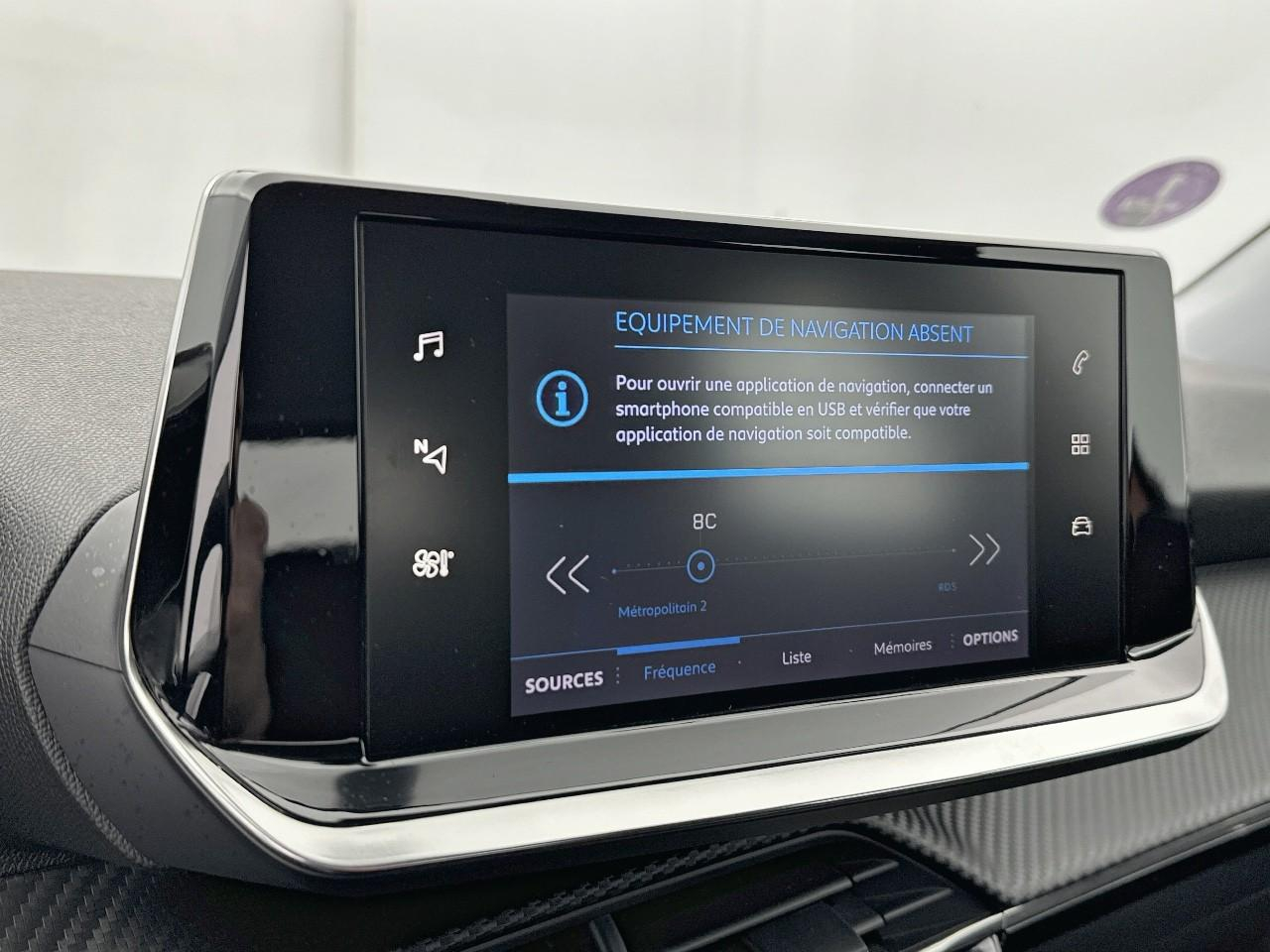 Peugeot 2008 puretech 100 s&s bvm6 active — photo 11