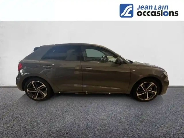 Audi A1 sportback 30 tfsi 116 ch s tronic 7 — photo 44