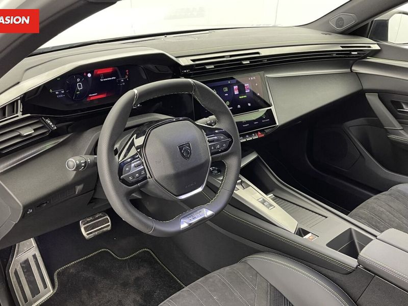 Peugeot 308 III 1.5 BlueHDi 130ch GT EAT8 — photo 6