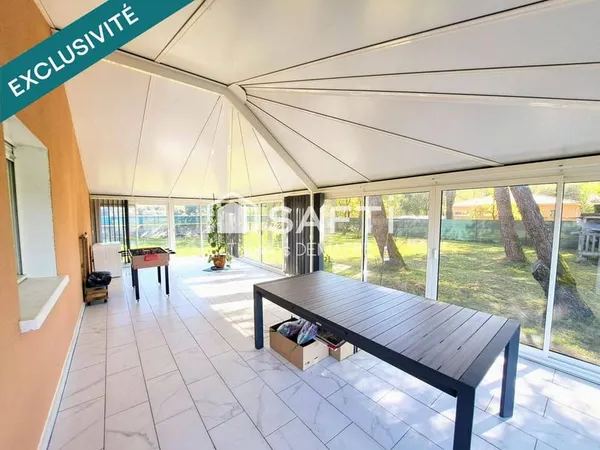 Maison de plain-pied 6 pièces 133 m²