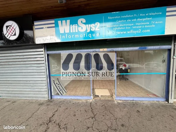 Local commercial 45 m² EVRY COURCOURONNES