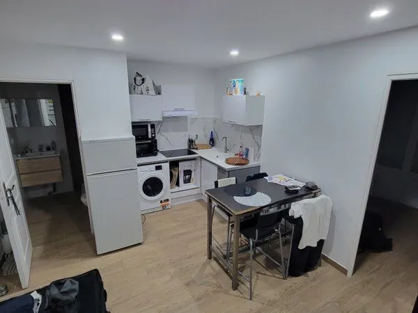 Appartement F2 récent en RDC avec parking