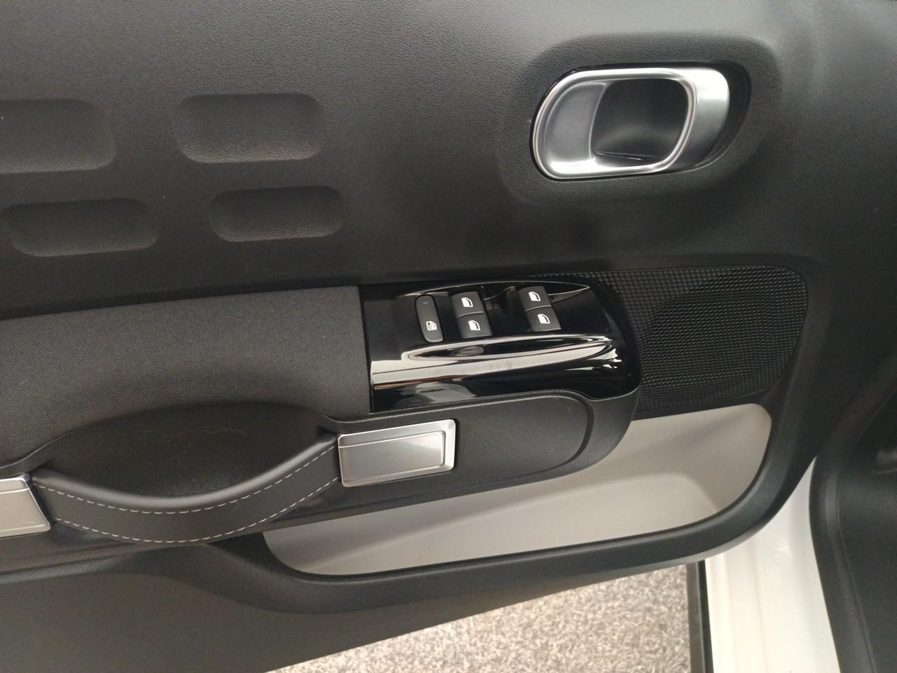Citroën C3 puretech 83 s&s bvm5 shine — photo 20