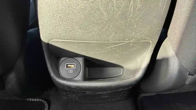 Hyundai Kona electrique 64 kwh - 204 ch — photo 23