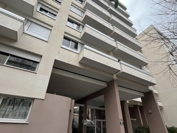 Parking 10 m²