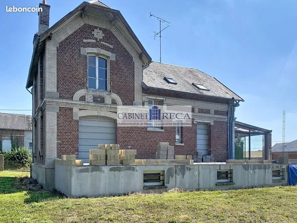 Maison 5 pièces 180 m²