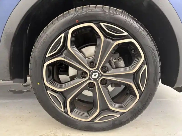 Renault Kadjar tce 140 fap — photo 30