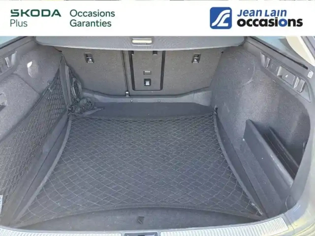 Skoda Superb combi 2.0 tdi 150 ch scr dsg7 — photo 14