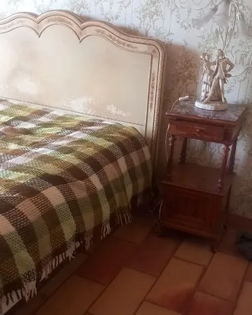 Je , recherche a faire 2 colocations , chez moi , avec 2 dames , chambres , 2 salles de bains , gran