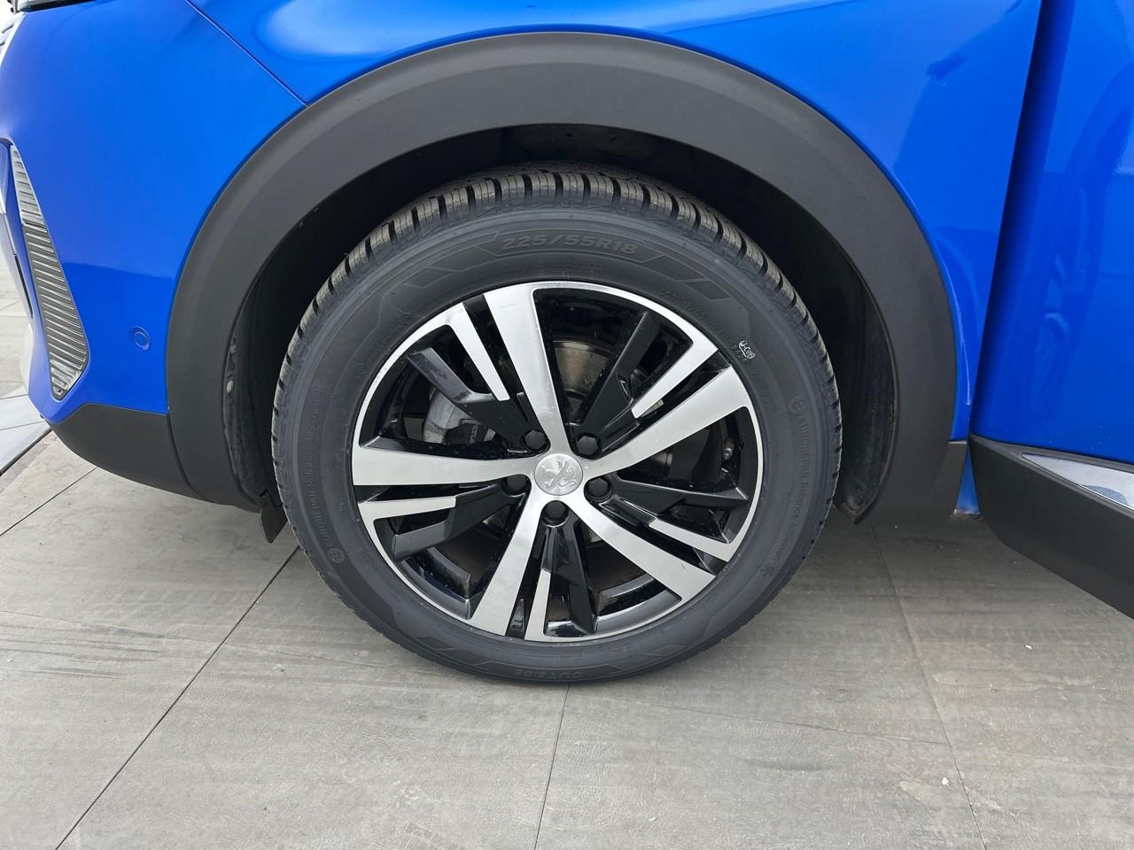 Peugeot 3008 puretech 130ch s&s eat8 gt pack — photo 14