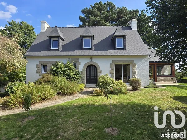 Maison 7 pièces 180 m²