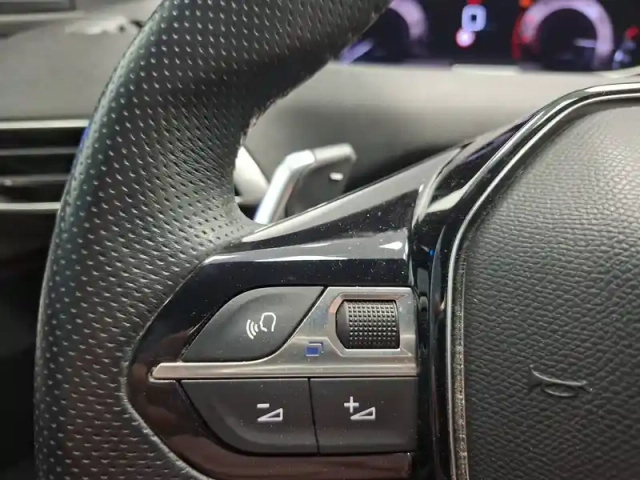 Peugeot 3008 puretech 130ch s&amp;s eat8 — photo 19