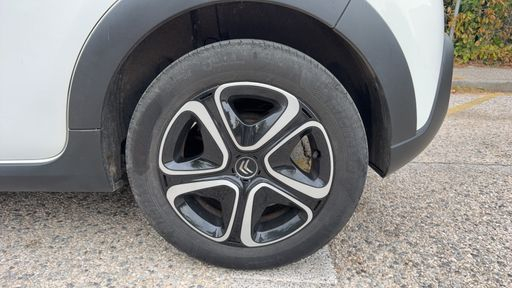 Citroen C3 1.2 Puretech 82 - Feel Pack – 2021 – 41879 km – Essence – Boîte Manuelle — photo 9