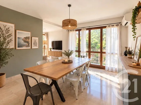 Appartement 3 pièces 82 m²