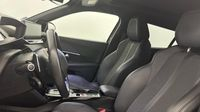 Peugeot 2008 1.2 PureTech 130ch S&S GT EAT8 — photo 12