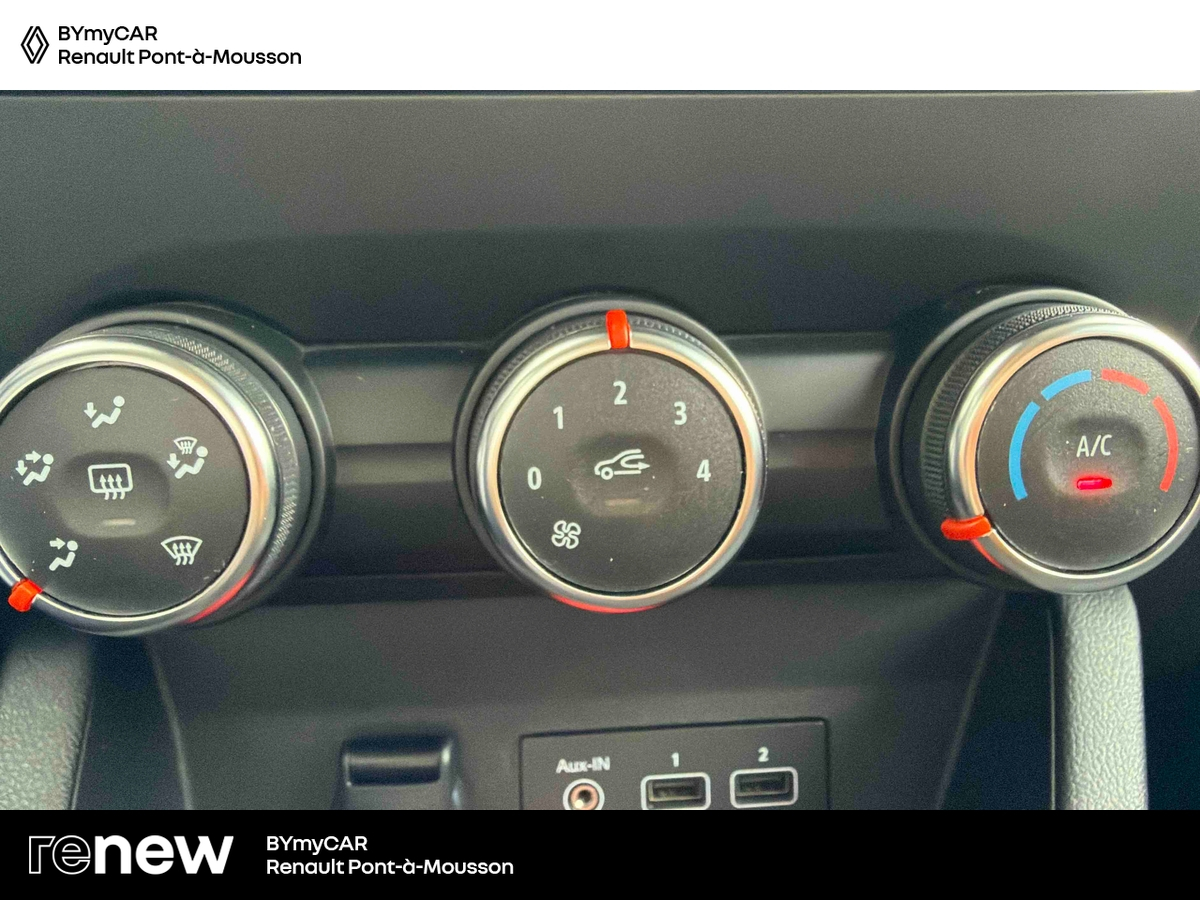 Renault Clio Blue dCi 100 — photo 21