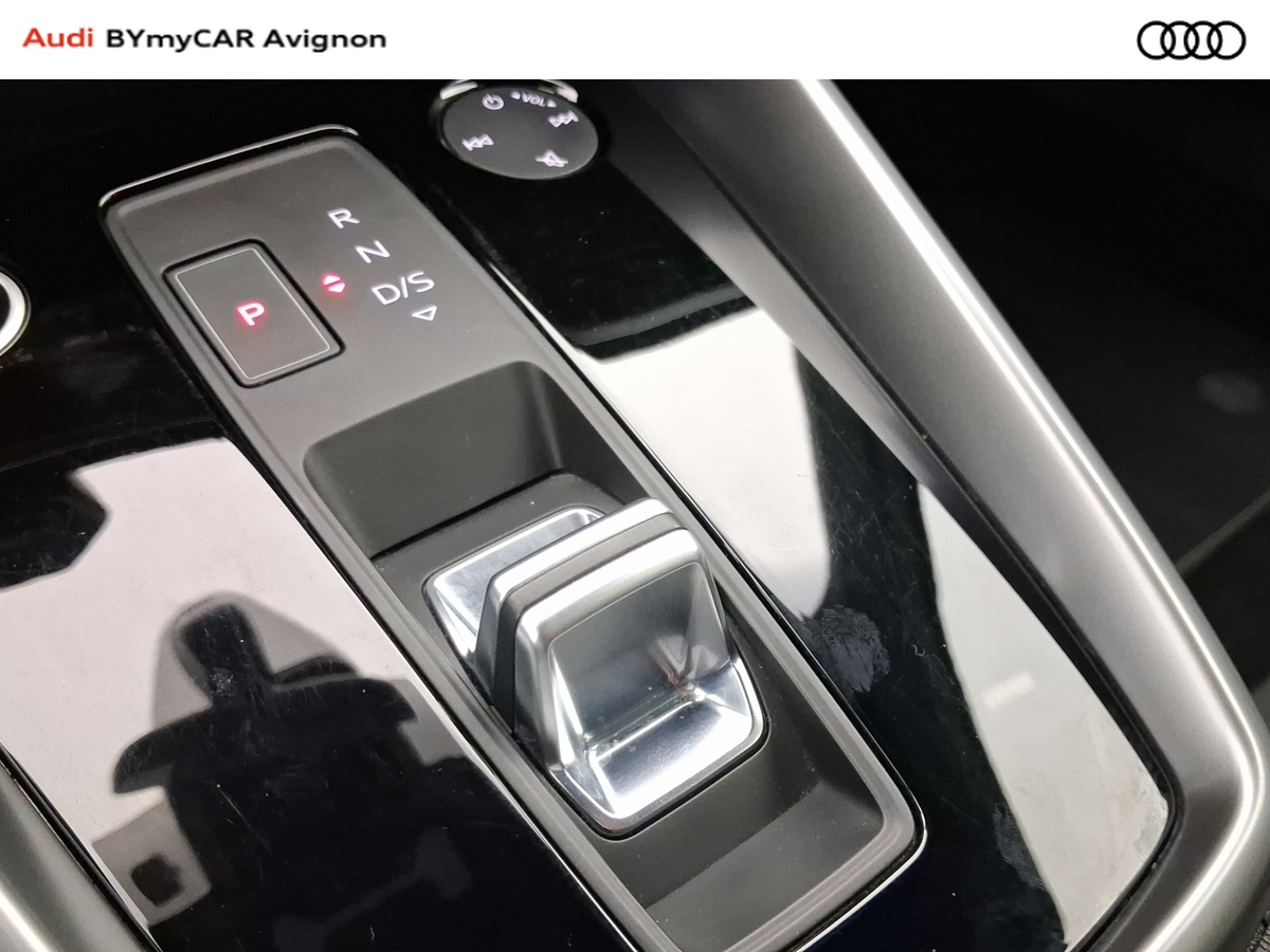 Audi A3 Sportback 45 TFSIe 245 S tronic 6 — photo 14