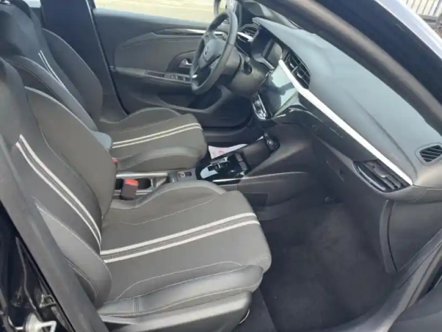 Opel Corsa electric 156ch gs — photo 11