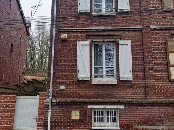Maison 4 pièces 85 m²